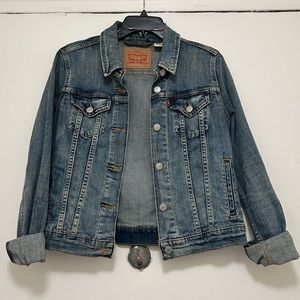 Levi’s Denim Jacket Womens
